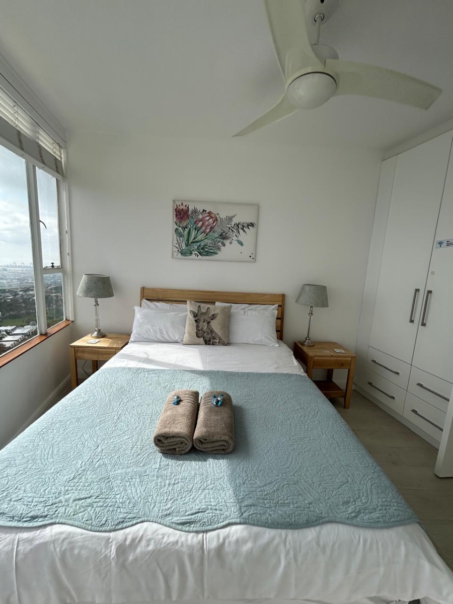 2 Bedroom Property for Sale in Vredehoek Western Cape